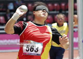 -Atlet Cina Tang Hongxia turun pada nomor tolak peluru F11/12 putri Asian Para Games 2018