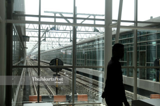File: Kereta Bandara Soekarno Hatta