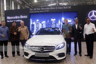 File: Launching Mercedes-Benz E Class