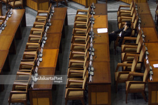 FILE; Parlement