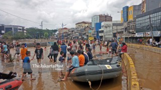 Banjir Di Jatinegara Jakarta Timur