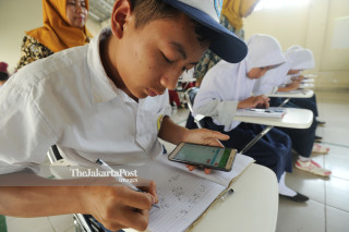 Penyisihan Lomba Matematika dengan metode Gasing (Gampang Asyik & Menyenangkan) di SMK Negeri 1 Leuwiliang, Bogor, Jawa Barat