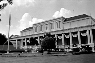 File: Istana Negara (1983)