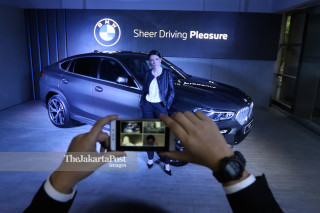 Virtual Photoshoot Launching BMW X6