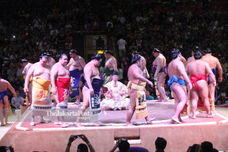 File: Sumo Turnament