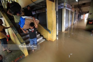 File: Banjir di Cipulir
