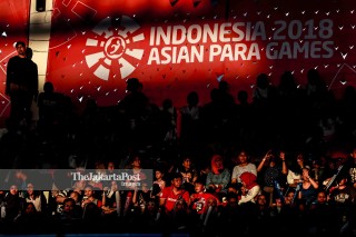 Suporter Indonesia di Renang Hari Pertama Asian Para Games 2018