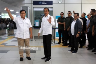 Jokowi meets Prabowo