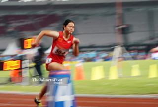 Atlet para atletik China Jiang Fenfen memperoleh medali emas