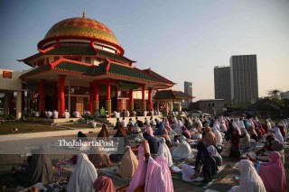 Masjid Berarsitektur Cina