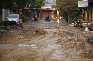 Dampak Banjir Kali Cikeas