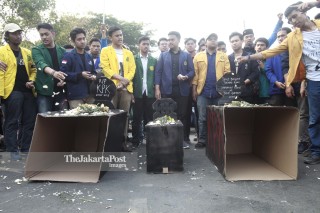 Aksi Mahasiswa Jakarta Menolak RKUHP dan UU KPK