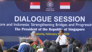 Dialog Presiden Singapura Halimah Yacob - UGM