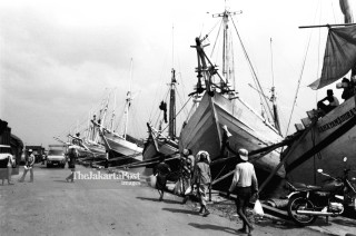 File; Pelabuhan Sunda Kelapa (1983)