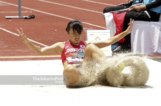 Atlet Jepang Sakai Sonomi turun pada nomor lompat jauh T20 putri Asian Para Games