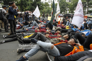 Demontrasi Aliansi Mahasiswa Jawa Barat di Bandung