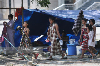 pengungsian di lapangan depan Masjid Agung Darussalam, Palu, Sulawesi Tengah