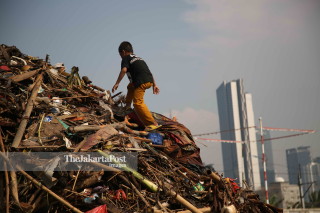 Environment: Garbage from West Flood Canal_Jakarta
