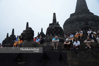 Wisatawan di Candi Borobudur