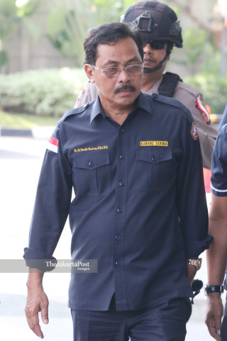 Governor Nurdin Basirun bribes