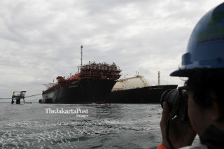 File: LNG Carrier Aquarius PT. Pertamina Hulu Mahakam