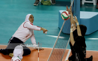 -Voli duduk putri Iran vs Jepang