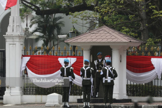 Pergantian Jaga Istana Kepresidenan