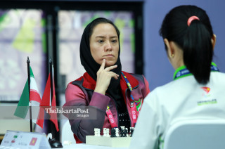 Atlit catur Iran Safaei Maliheh  saat akan bertanding di ajang Asian Para Games 2018, di Jakarta, Kamis (11/10/2018). INAPGOC/Setiyo Sc