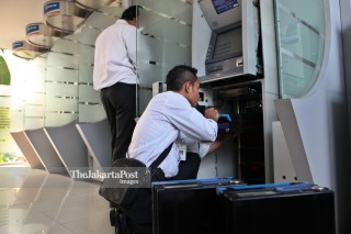 File: ATM Bank Rakyat Indonesia (BRI)