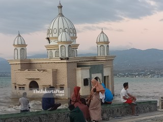 Masjid Terapung di Palu
