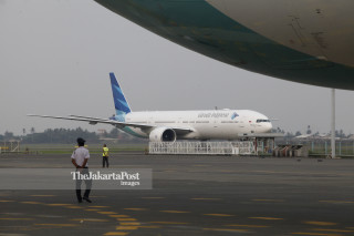 File: Garuda Boeing 777