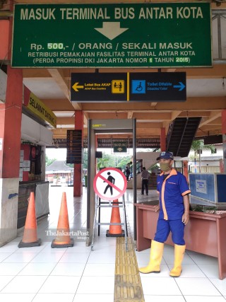 Kampung Rambutan Bus terminal