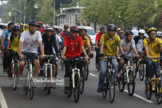 File: Joko Widodo Dan Sepeda