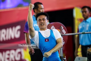 -Atlet Angkat Besi Putra 49kg asal Laos Laophakdee Pia