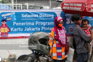 Jakarta Smart Card distribution