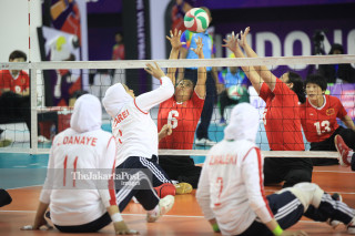 - Pertandingan final Voli duduk wanita China vs Iran dalam Asian Paragames 2018