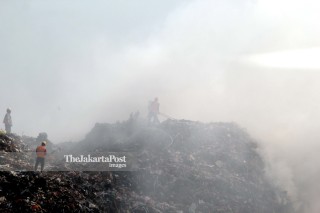 Kebakaran Akibat Cuaca Panas ekstrem di TPA Denpasar