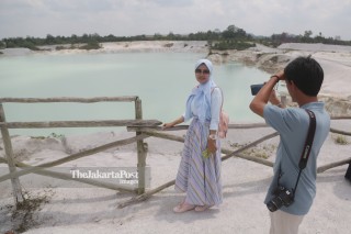 Kaolin lake-Belitung