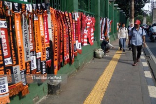 Persija FC merchandise sellers